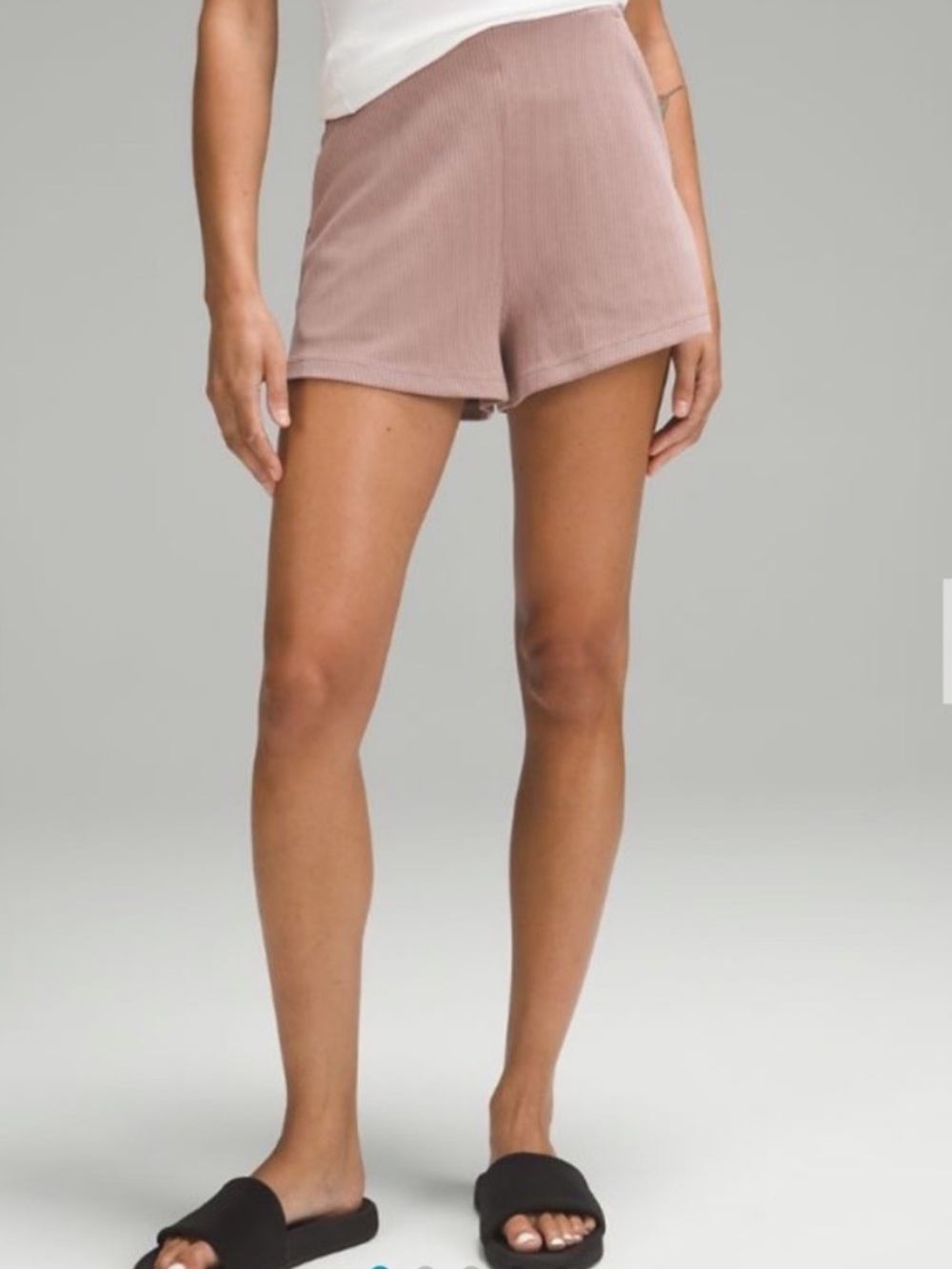 Lululemon Ribbed Soft Stream HR Shorts 2” - Twilight Rose (8) - Picture 5 of 8